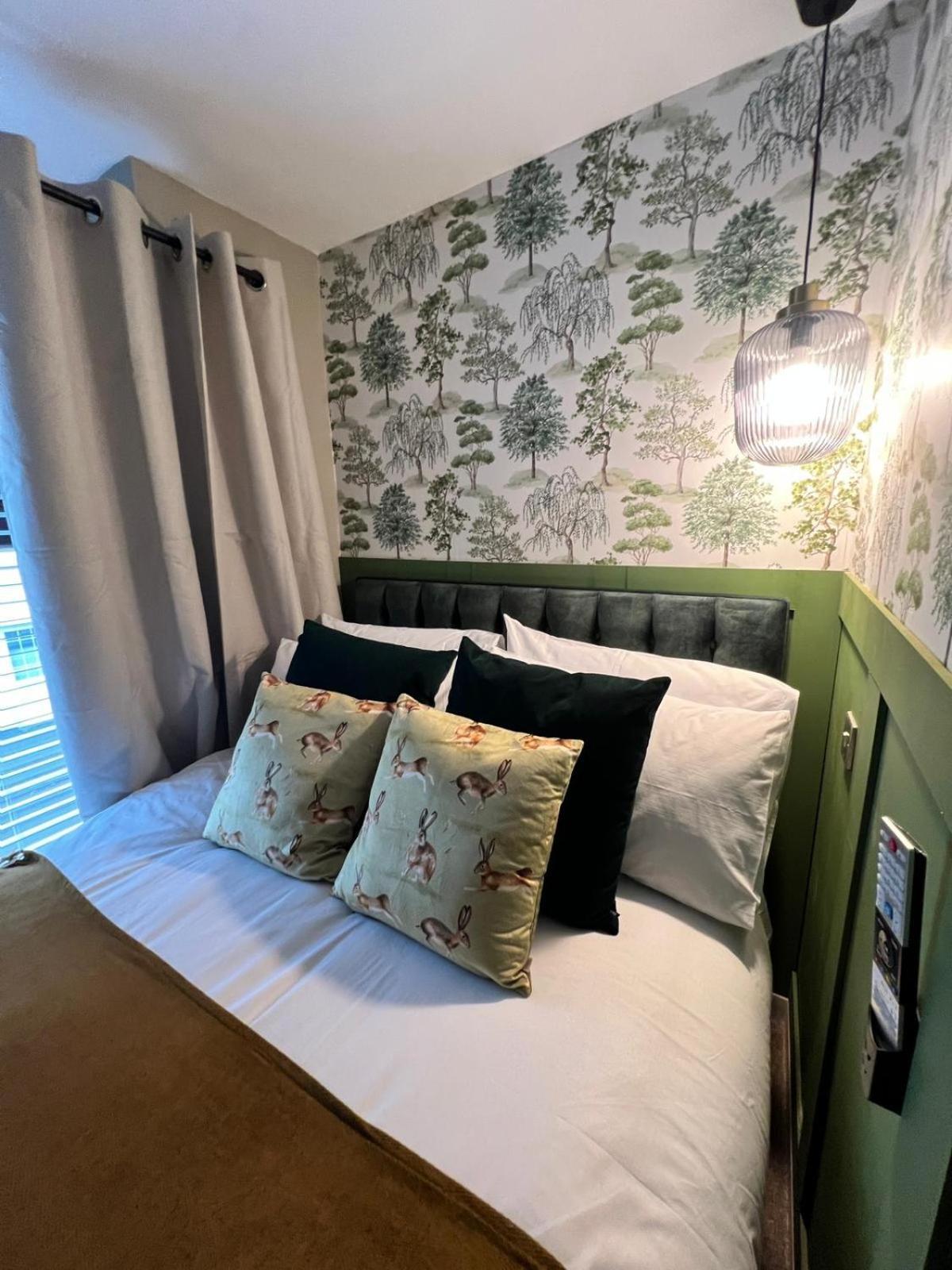 Kilex House - Monthly 3 Bed Bike Store Contractors * Bedlinog